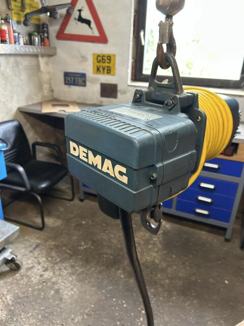 Demag Kettenzug 500 kg DKUN