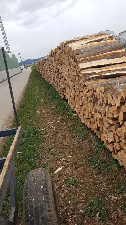 Buchenbrennholz