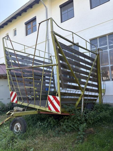 Claas Kleinballenwagen