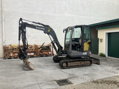 Volvo EC35C mit Rototilt