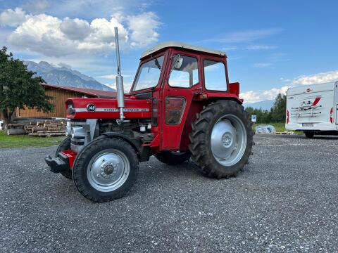 Massey Ferguson 148