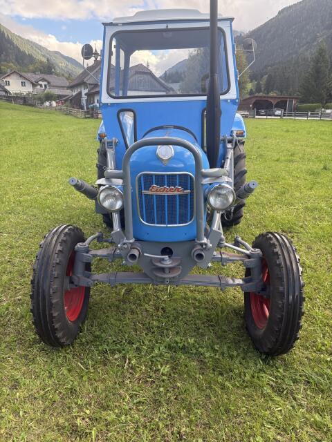 Eicher KÖNIGSTIGER EM 300 S