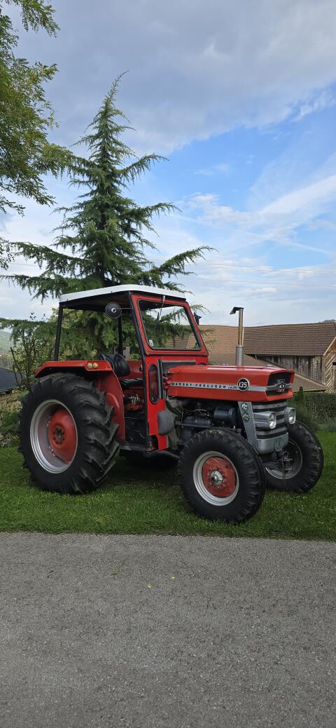 Massey Ferguson 135