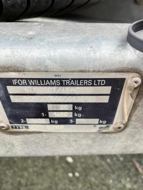 Ifor Williams Tiefladeranhänger