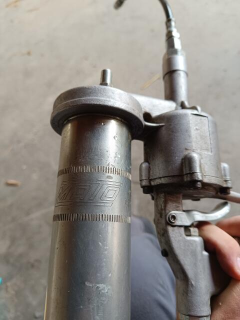 Fettpresse MATO Druckluft