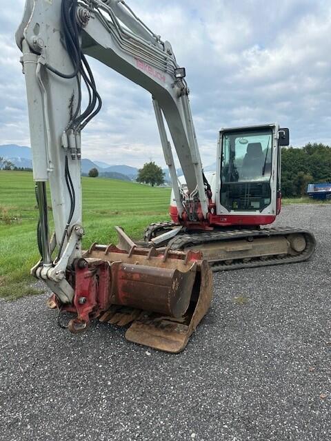 Bagger Takeuchi TB 290