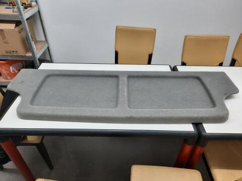 Hutablage von Renault Trafic II, Kofferraumablage