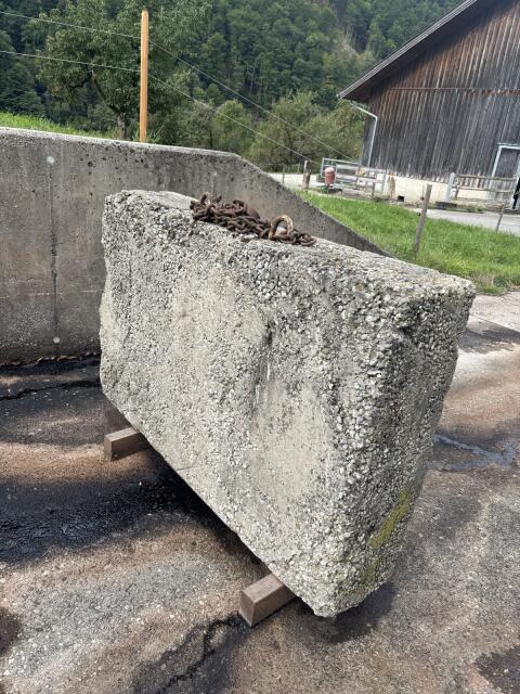 Betongewicht 1.500 kg