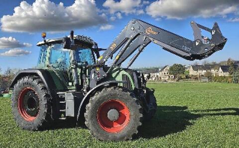 Fendt 718 Vario mit Hauer Bionic Frontlader - TOP