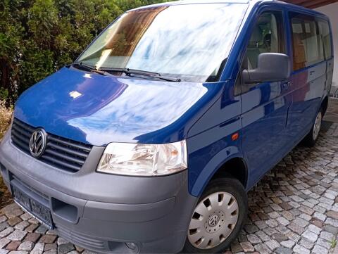VW T5 9-Sitzer mit Pickerl
