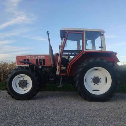 Traktor Steyr 8075 Allrad