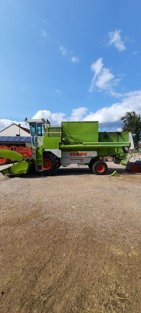 Claas Dominator 85
