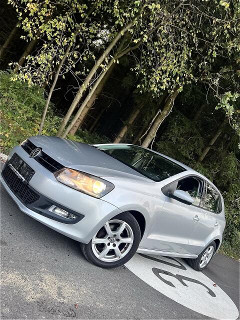 VW Polo 1.2 Benzin mit neuem Pickerl