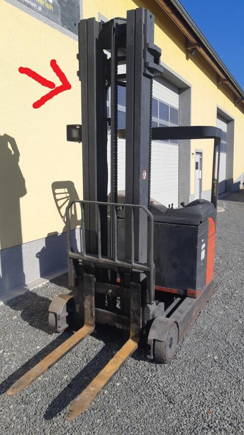 Hubgerüst von Stapler Linde R 20