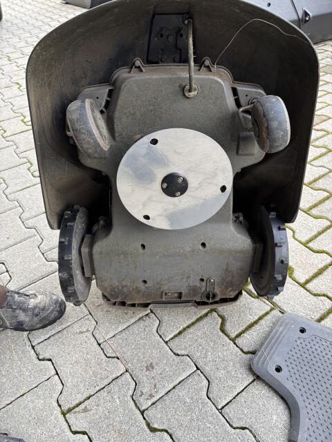 Husqvarna Automower 440