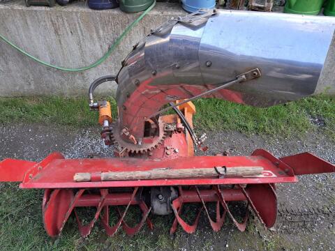 Schneefräse Zaugg Schmalspur Kleintraktor Einachser Hako