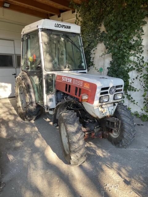 Steyr 8055 AS Schmalspur mit Lochmann Kabine, 5.500 Bstd., TÜV