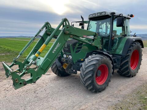 Fendt 312 Vario TMS, Mit Frontlader FENDT Cargo 4X/75 DW