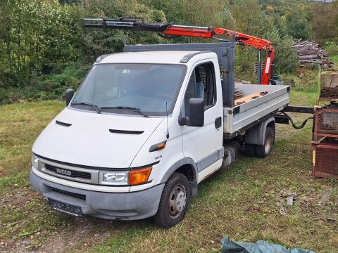 Iveco Pritsche mit Palfinger Kran PK2800