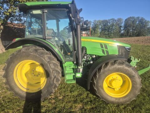 John Deere 5100R