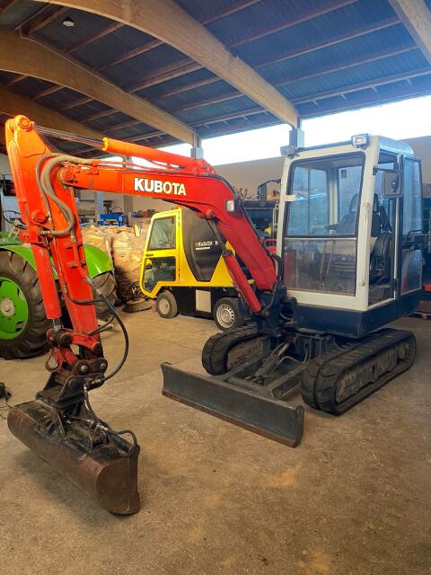 Kubota KX 71-2