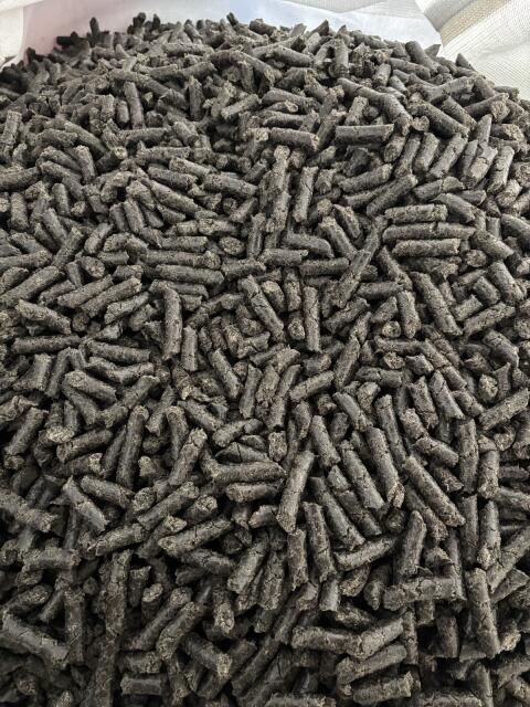 Sonnenblumenpellets