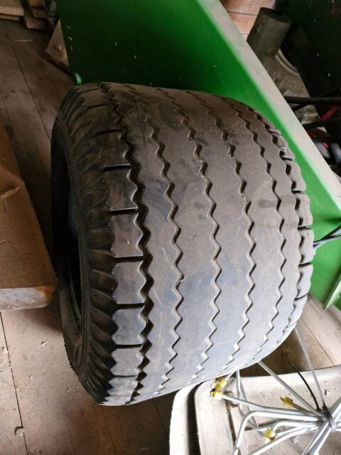 Reifen 500/50-17