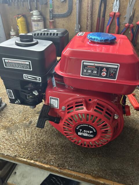 Standmotor 7,5 PS neu