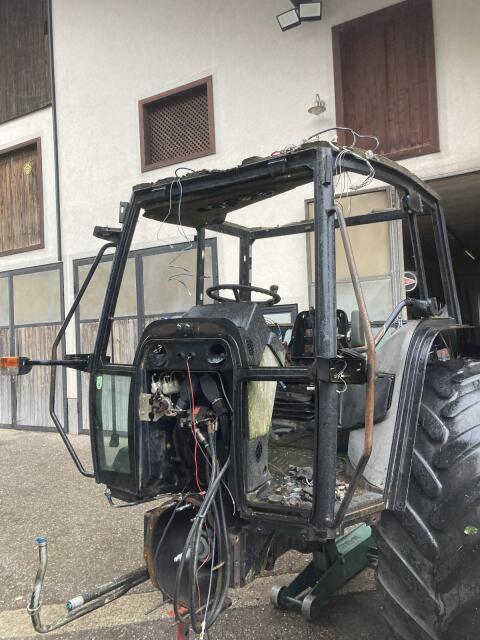Dachrahmen samt Kabelstrang Steyr 9000