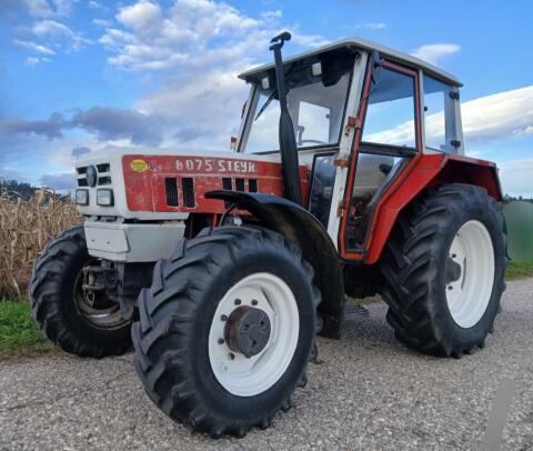 Traktor Steyr 8075 Allrad