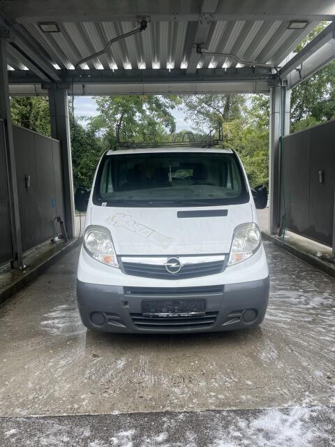 Opel vivaro