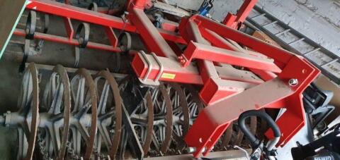 Verkaufe 3 m Frontpacker Fa. Agrifarm