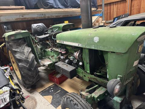 John Deere 2020