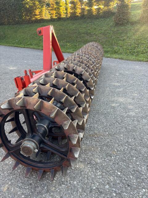 Frontpacker mit Crosskill-Ring - ideal zur Saatbettbereitung