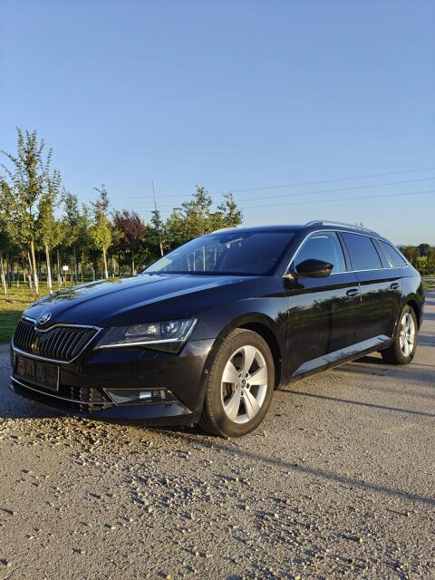 Skoda Superb 2.0 TDI - Automatik - 150