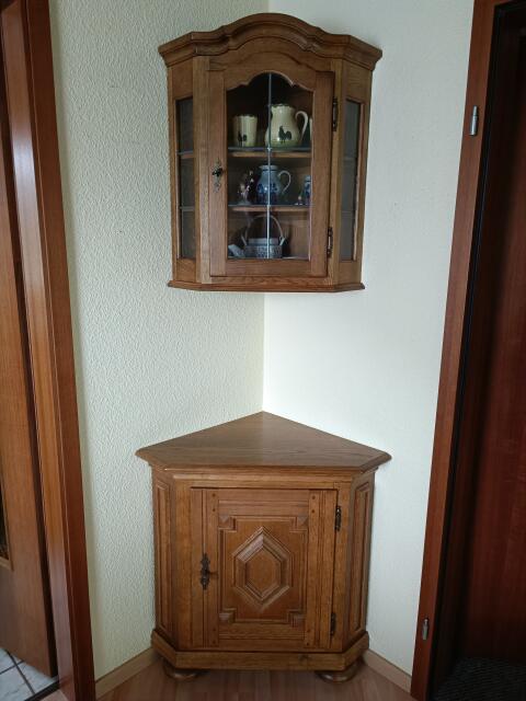Wunderschöne Kombination Eckschrank, massiv