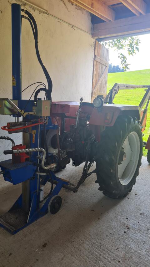 Holzspalter 16 t