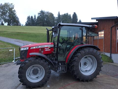 Massey Ferguson 4708