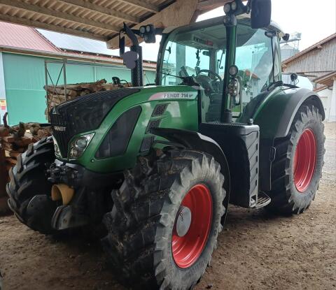 Fendt 714 Vario SCR Profi