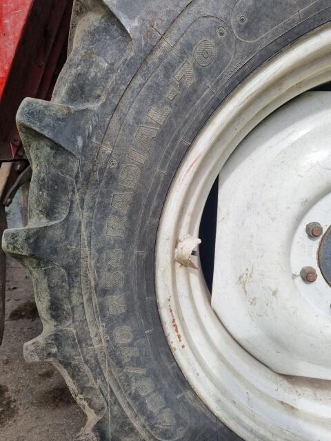 Hinterreifen 480/70 R34