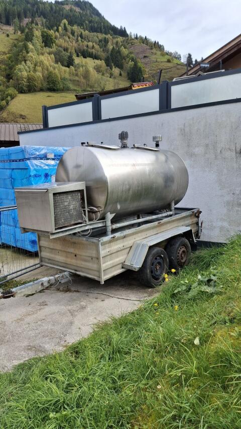 Mobiler Milchtank