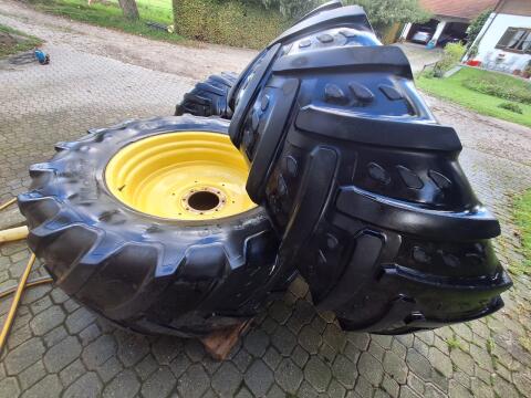 Kompletträder Kleber 600/65 R38