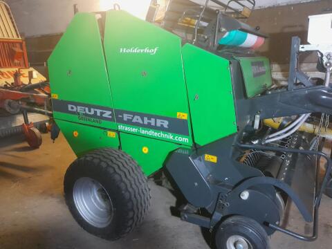 Rundballenpresse Deutz-Fahr