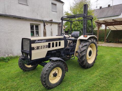 Traktor Bulldog Schlepper Lamborghini R 483