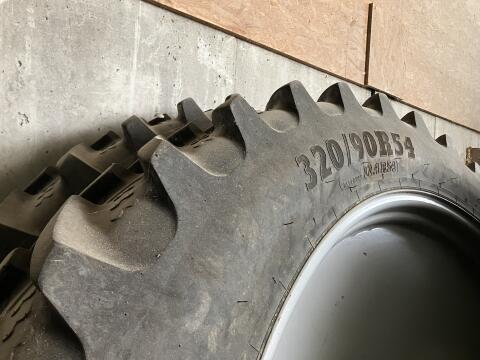 Kulturreifen 320/90 R54