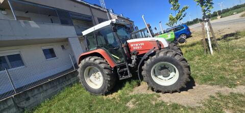 Steyr 9083 Traktor
