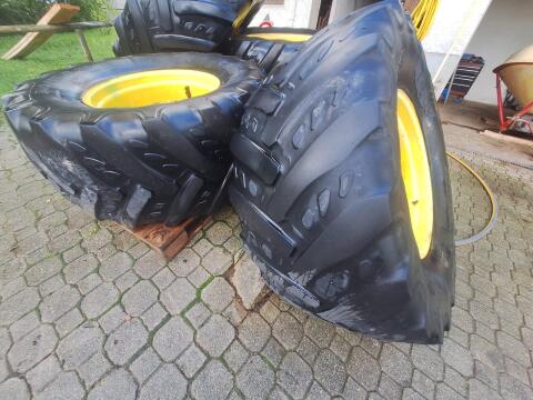 Kompletträder Kleber 540/65 R24