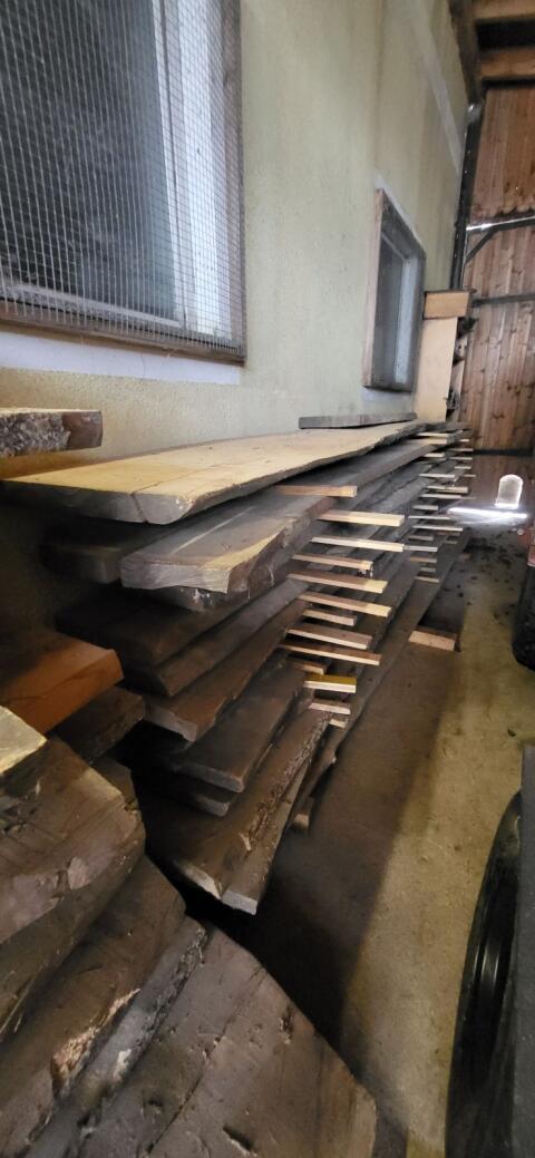 Holzpfosten