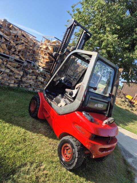 Linde H25 Geländestapler Gabelstapler