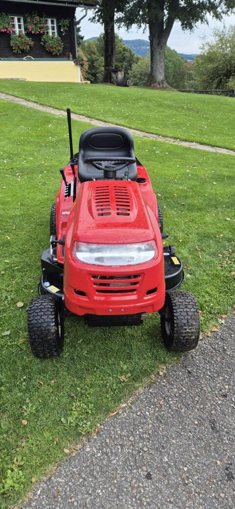 Rasentraktor MTD 1750